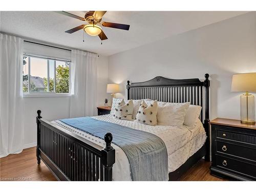 9 Hughes Court, Kawartha Lakes, ON - Indoor Photo Showing Bedroom