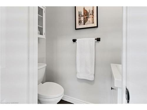 5284 Bromley Road, Burlington, ON - Indoor Photo Showing Bathroom