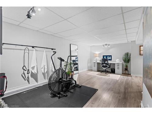 5284 Bromley Road, Burlington, ON - Indoor Photo Showing Gym Room