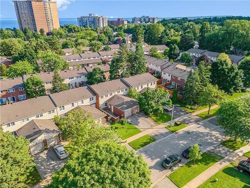 5284 Bromley Road, Burlington, ON - Outdoor With View