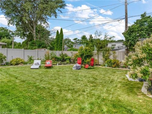 4033 Montcalm Crescent, Niagara Falls, ON - Outdoor