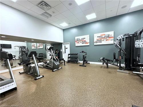 1401-188 Clark Boulevard, Brampton, ON - Indoor Photo Showing Gym Room