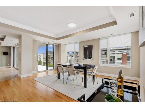 512-65 Port Street E, Mississauga, ON - Indoor Photo Showing Dining Room