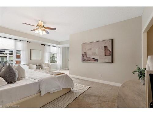 512-65 Port Street E, Mississauga, ON - Indoor Photo Showing Bedroom