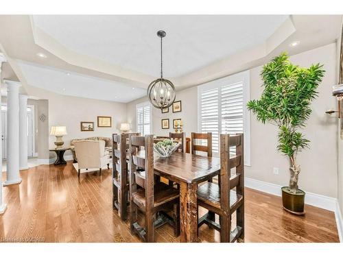 2148 Bingley Crescent, Oakville, ON - Indoor Photo Showing Dining Room