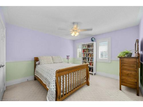 2148 Bingley Crescent, Oakville, ON - Indoor Photo Showing Bedroom