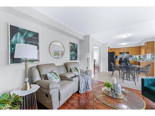 18 Cloverlawn Street, Brampton, ON - Indoor Photo Showing Living Room