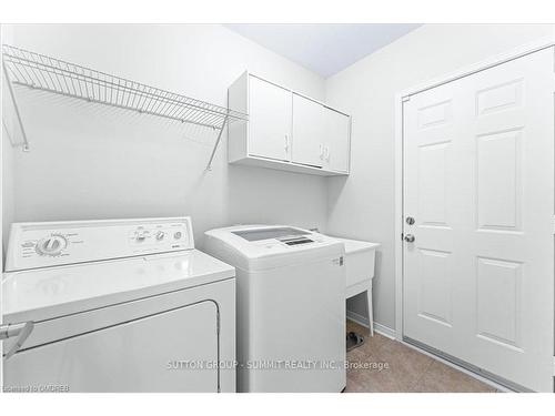 18 Cloverlawn Street, Brampton, ON - Indoor Photo Showing Laundry Room