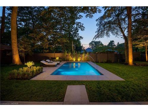 2102 Glenforest Crescent, Oakville, ON - Outdoor With In Ground Pool With Backyard