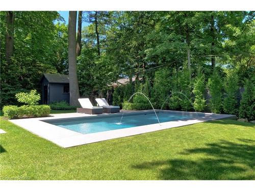 2102 Glenforest Crescent, Oakville, ON - Outdoor With In Ground Pool With Backyard