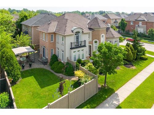 3301 Springflower Way, Oakville, ON - Outdoor