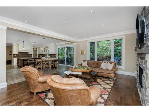 2057 Snow Crescent, Mississauga, ON - Indoor Photo Showing Living Room With Fireplace