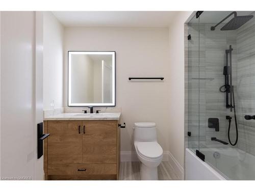 249 Rebecca Street, Oakville, ON - Indoor Photo Showing Bathroom