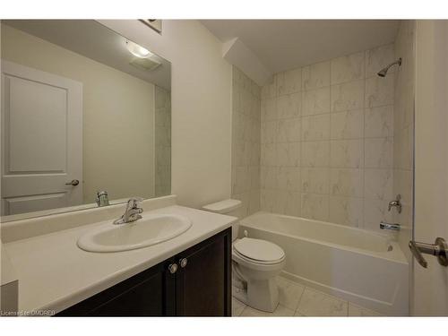 3 Ridgeside Lane, Waterdown, ON - Indoor Photo Showing Bathroom