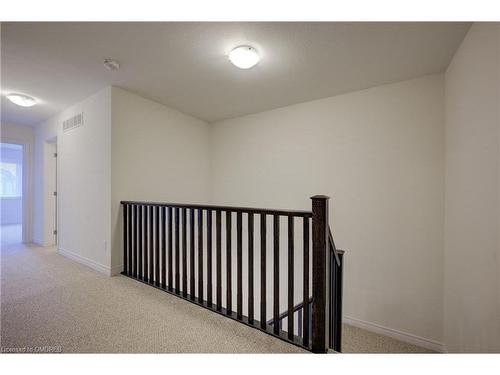 3 Ridgeside Lane, Waterdown, ON - Indoor Photo Showing Other Room