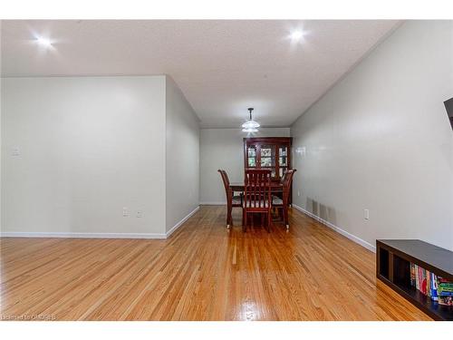 650 Greenhill Avenue, Hamilton, ON - Indoor Photo Showing Other Room