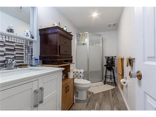 650 Greenhill Avenue, Hamilton, ON - Indoor Photo Showing Bathroom