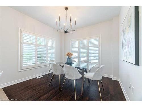 1 Sonoma Valley Crescent, Hamilton, ON - Indoor Photo Showing Dining Room