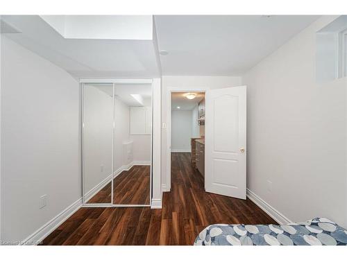 1 Sonoma Valley Crescent, Hamilton, ON - Indoor Photo Showing Bedroom