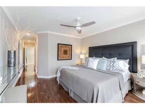 331 Robinson Street, Oakville, ON - Indoor Photo Showing Bedroom