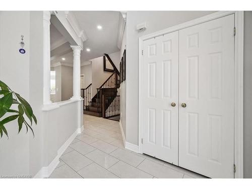 3316 Stalybridge Drive, Oakville, ON - Indoor Photo Showing Other Room