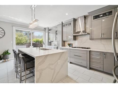 3316 Stalybridge Drive, Oakville, ON - Indoor Photo Showing Kitchen With Upgraded Kitchen