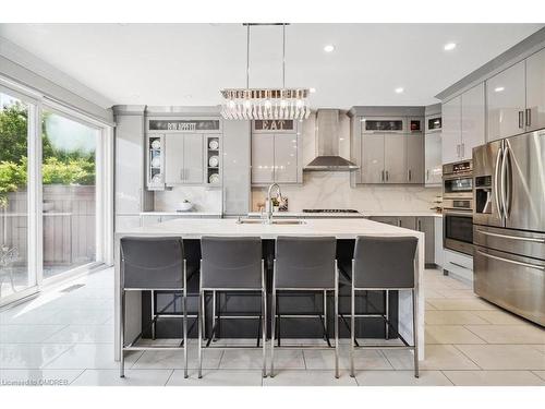 3316 Stalybridge Drive, Oakville, ON - Indoor Photo Showing Kitchen With Upgraded Kitchen