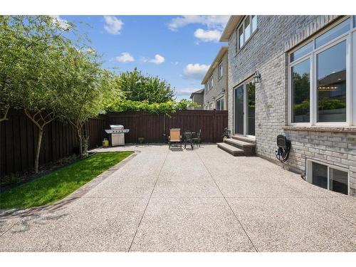 3316 Stalybridge Drive, Oakville, ON - Outdoor