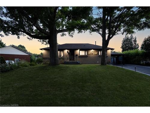 1302 Dunbar Road, Burlington, ON - Outdoor With Deck Patio Veranda