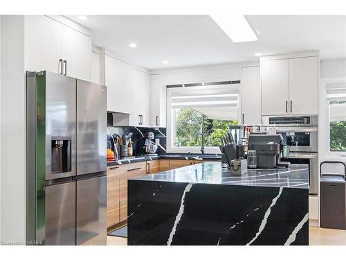 1302 Dunbar Road, Burlington, ON - Indoor Photo Showing Kitchen With Stainless Steel Kitchen