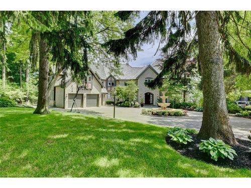 4038 Lakeshore Road, Burlington, ON - Outdoor