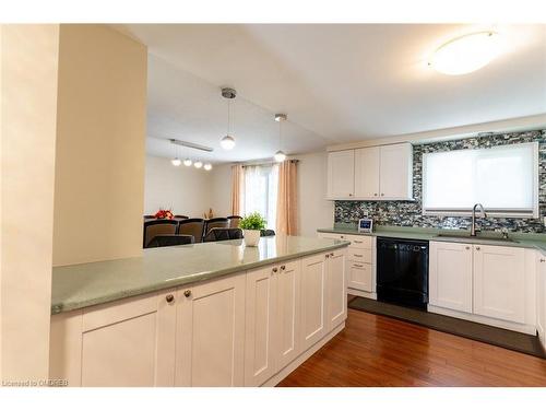 48 Rochelle Drive, Guelph, ON - Indoor Photo Showing Kitchen