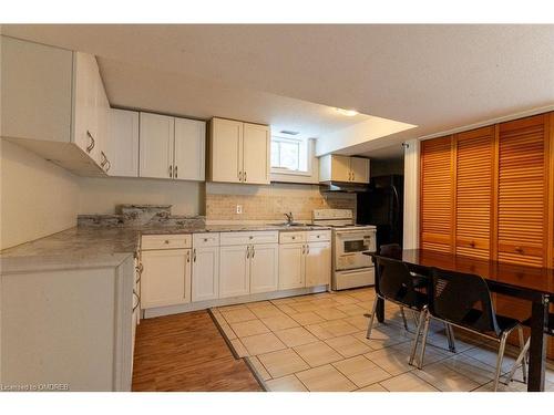 48 Rochelle Drive, Guelph, ON - Indoor Photo Showing Kitchen