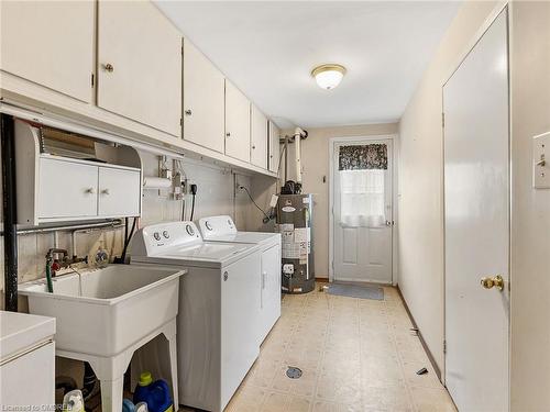 164G Henry Street, Brantford, ON - Indoor Photo Showing Laundry Room