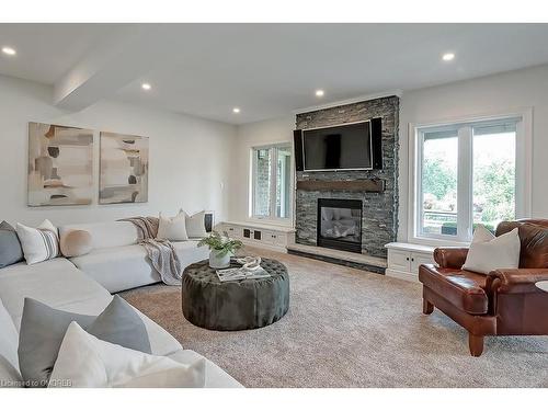 11300 Taylor Court, Campbellville, ON - Indoor Photo Showing Living Room With Fireplace