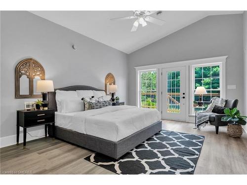 199 Niagara Street, Niagara-On-The-Lake, ON - Indoor Photo Showing Bedroom