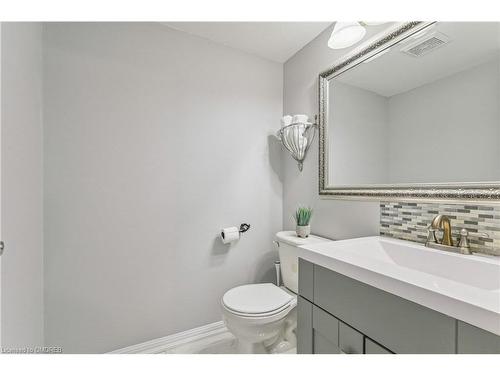 2278 Grand Oak Trail, Oakville, ON - Indoor Photo Showing Bathroom