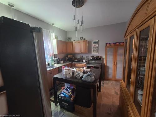 165 Sydenham Street, Brantford, ON - Indoor Photo Showing Kitchen