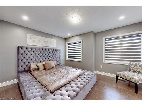 164 Belmore Court Court, Milton, ON - Indoor Photo Showing Bedroom