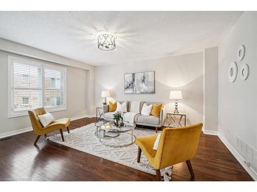 3054 Highvalley Road, Oakville, ON - Indoor Photo Showing Living Room