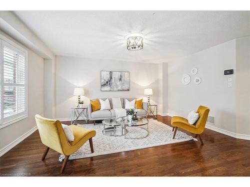 3054 Highvalley Road, Oakville, ON - Indoor Photo Showing Living Room