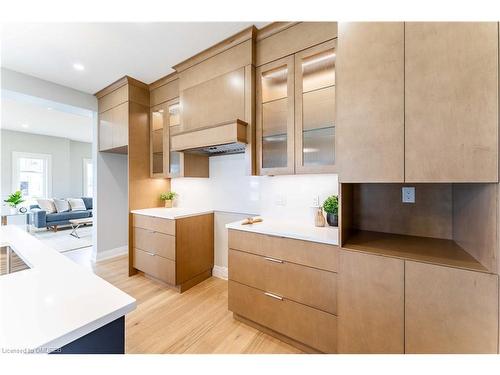 523 Fairway Road, Woodstock, ON - Indoor Photo Showing Kitchen