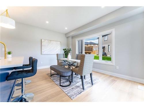 523 Fairway Road, Woodstock, ON - Indoor Photo Showing Dining Room