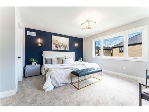 523 Fairway Road, Woodstock, ON - Indoor Photo Showing Bedroom