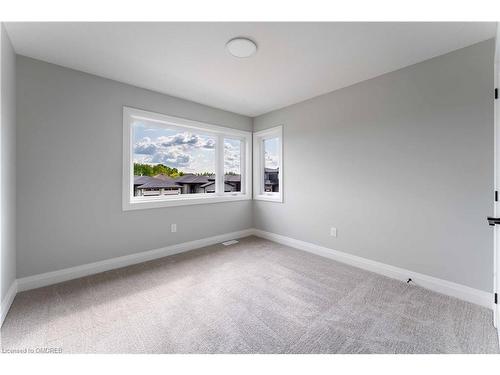 523 Fairway Road, Woodstock, ON - Indoor Photo Showing Other Room