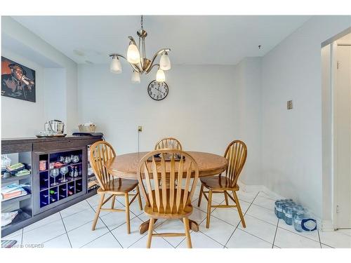 104 Cutters Crescent, Brampton, ON - Indoor Photo Showing Dining Room