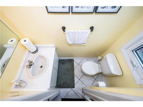 104 Cutters Crescent, Brampton, ON - Indoor Photo Showing Bathroom