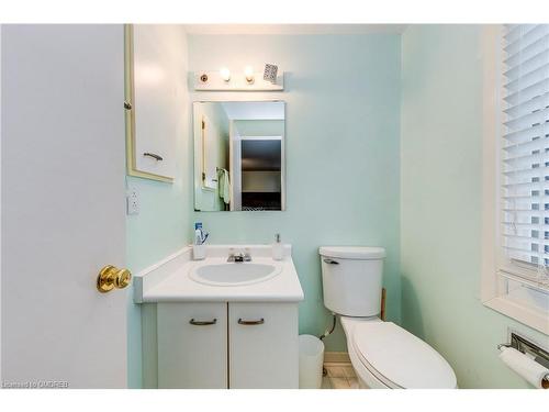 104 Cutters Crescent, Brampton, ON - Indoor Photo Showing Bathroom