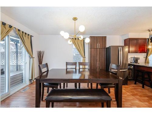 204 Country Club Drive, Guelph, ON - Indoor Photo Showing Dining Room