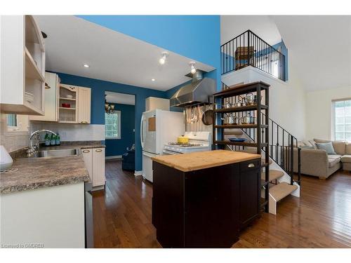 1936 Tiny Beaches Road S, Tiny, ON - Indoor Photo Showing Kitchen